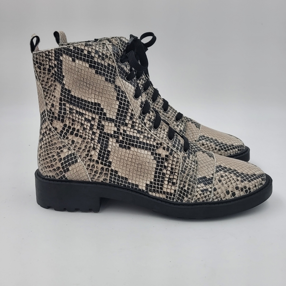 NWT Linea Paolo Women's Trinity Cream Snake Print Leather Combat Boots Size 9.5 - Picture 4 of 12